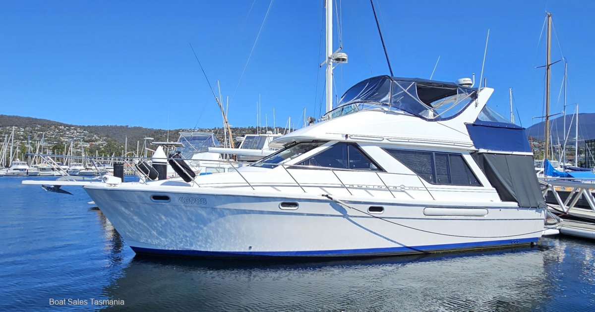 Bayliner 3988 Command Bridge Motoryacht "Le Sands"