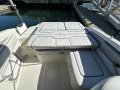 Sea Ray 240 Sundeck