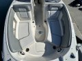 Sea Ray 240 Sundeck