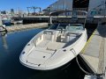 Sea Ray 240 Sundeck