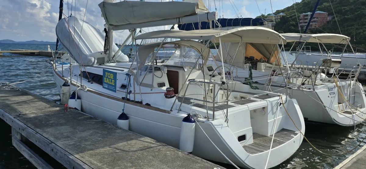 Beneteau Oceanis 37