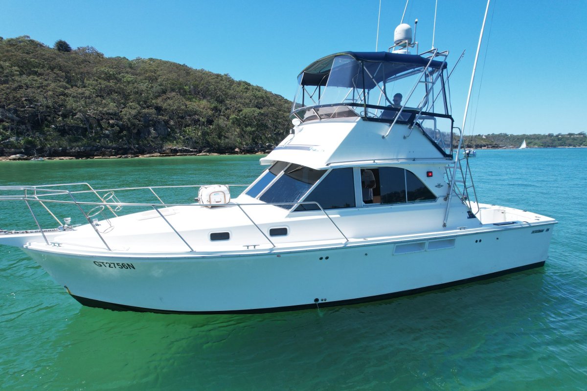 Bertram 35 Flybridge