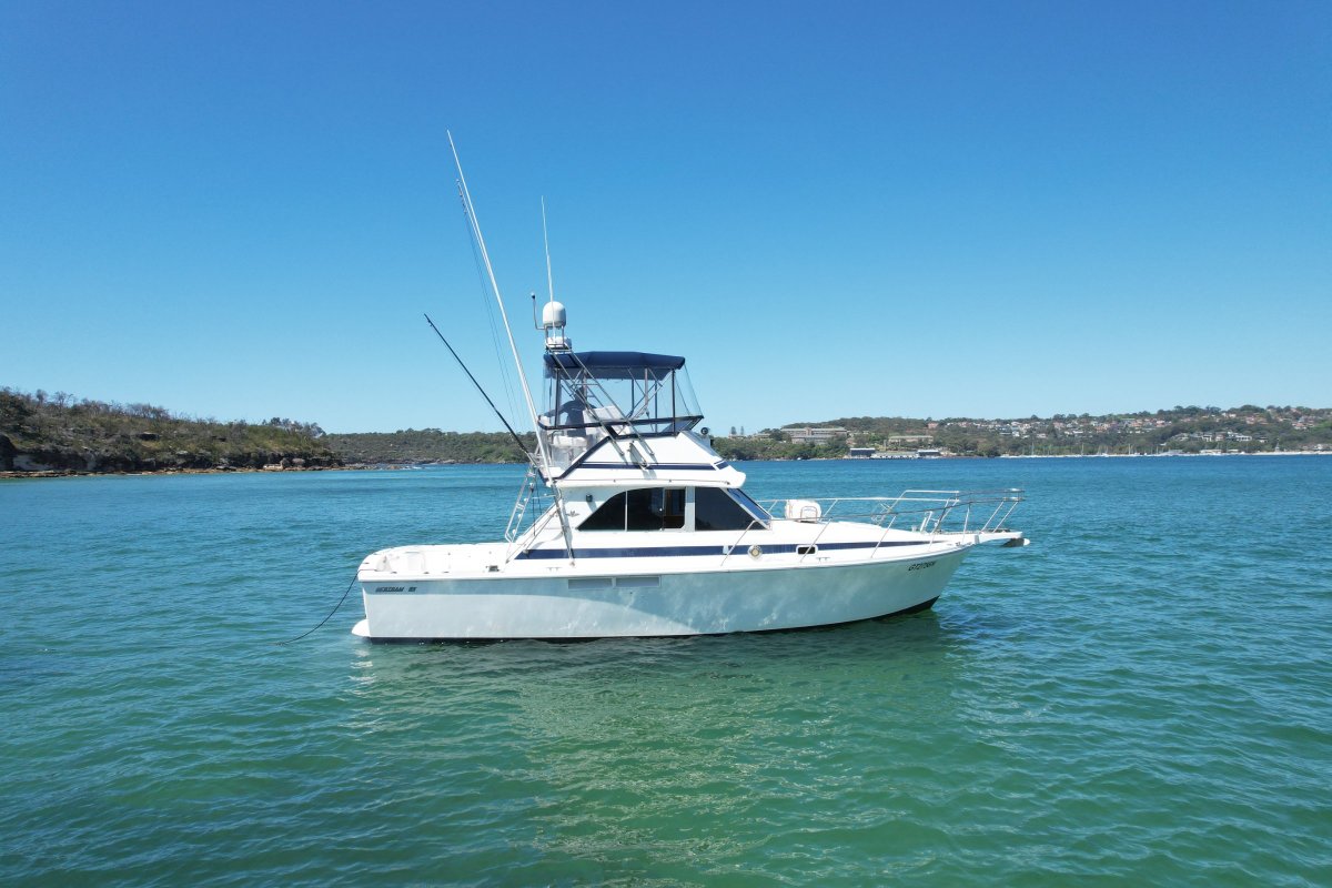 Bertram 35 Flybridge