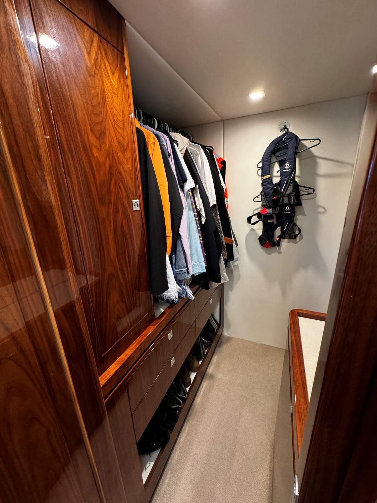 THE FOX Riviera 6000 Sport Yacht Boat Brokers of Tasmania