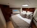 Riviera 6000 Sport Yacht