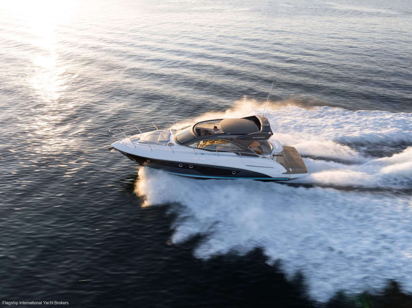 Schaefer 400 Included berth fees paid until end of 2025