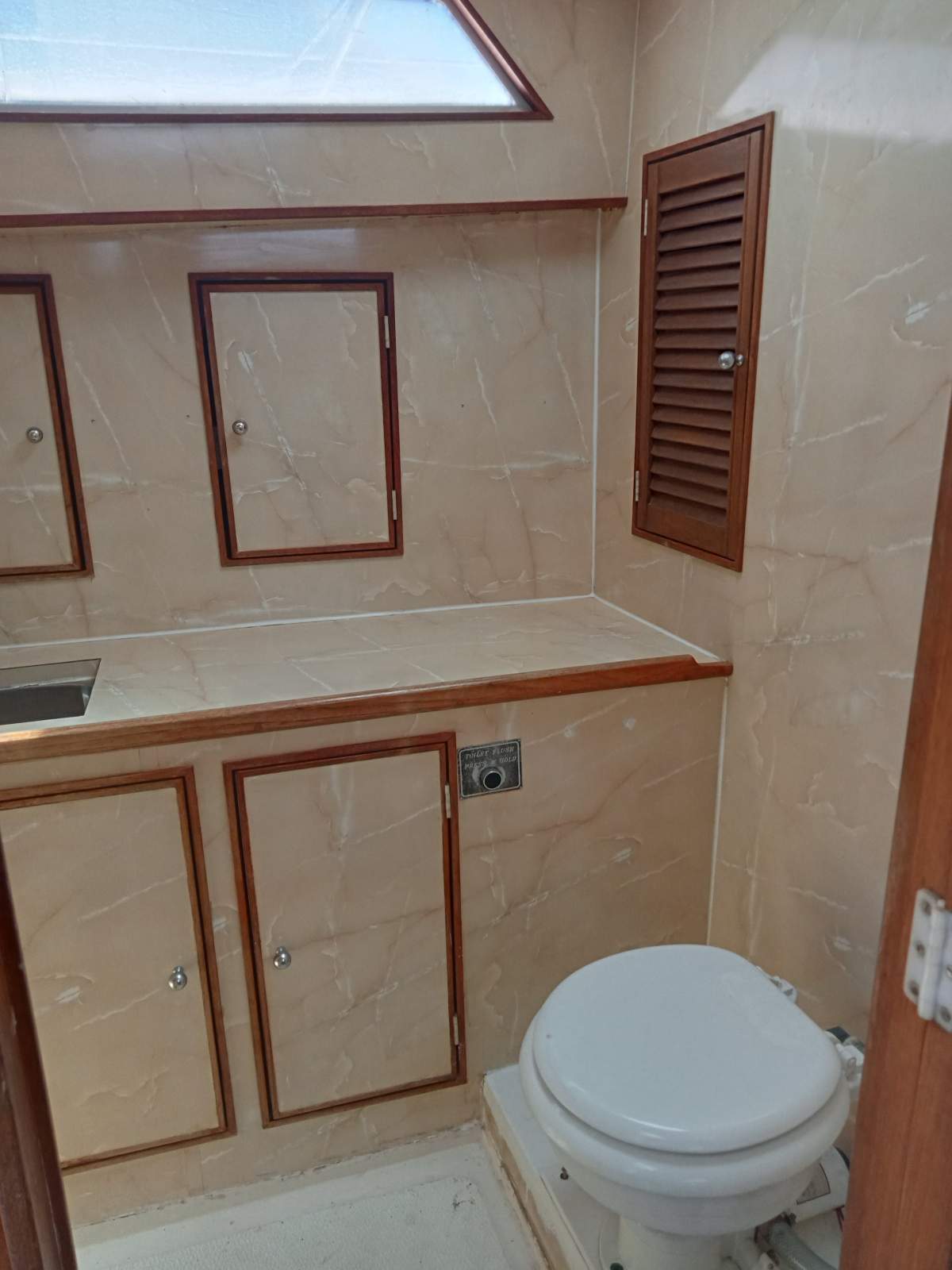 Harriscraft Flybridge Cruiser Power Boats Boats Online for Sale