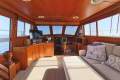 Hi Star 48 Sundeck