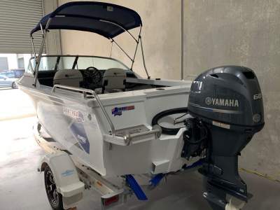 Quintrex 450 Fishabout 60HP Yamaha motor