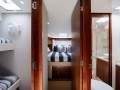 Riviera 5400 Sport Yacht
