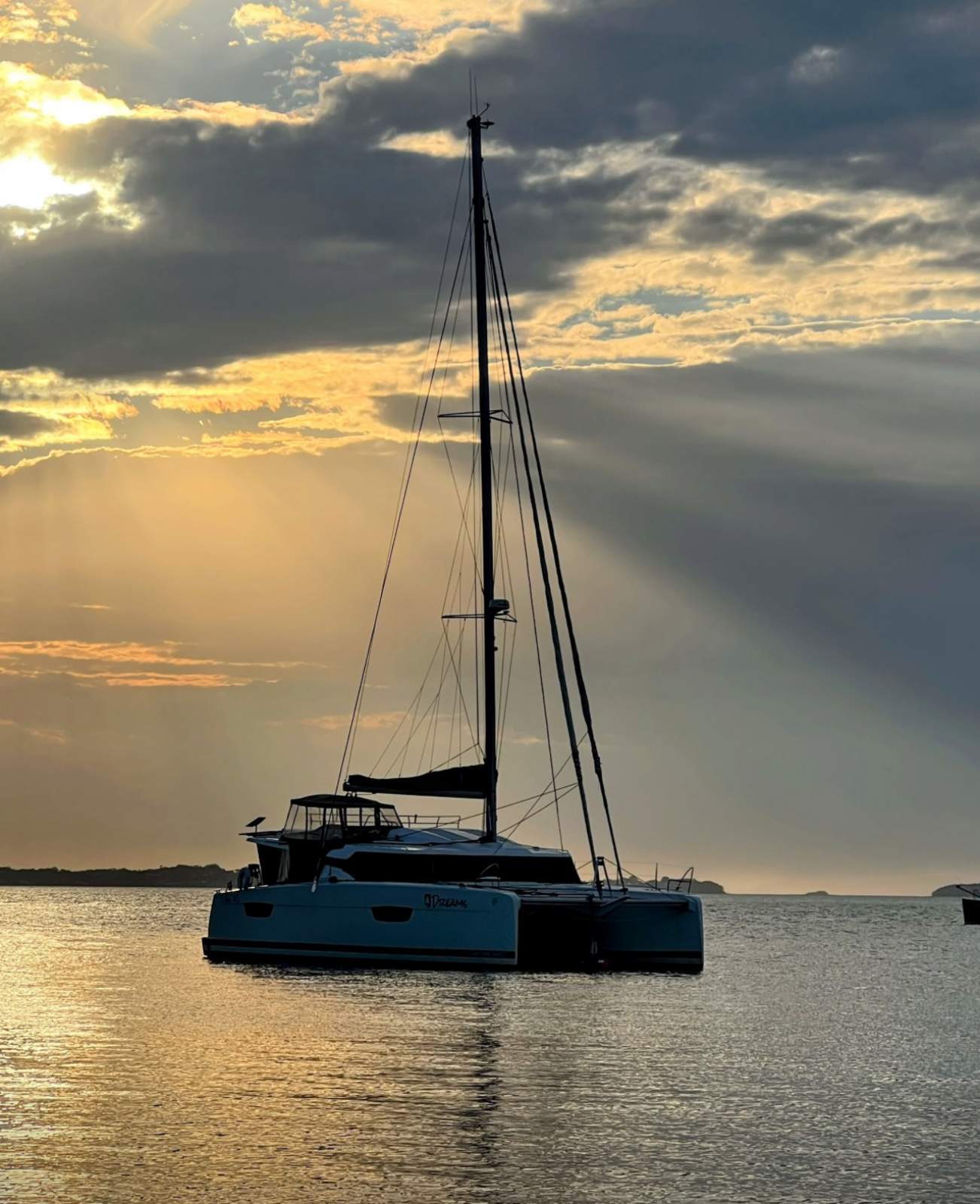 Fountaine Pajot Elba 45 Experience the ultimate luxury in sailing.
