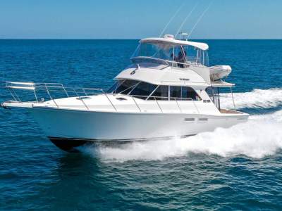 Caribbean 40 Flybridge Cruiser