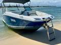 Cobalt 23SC Bowrider sports:Beach access made easy