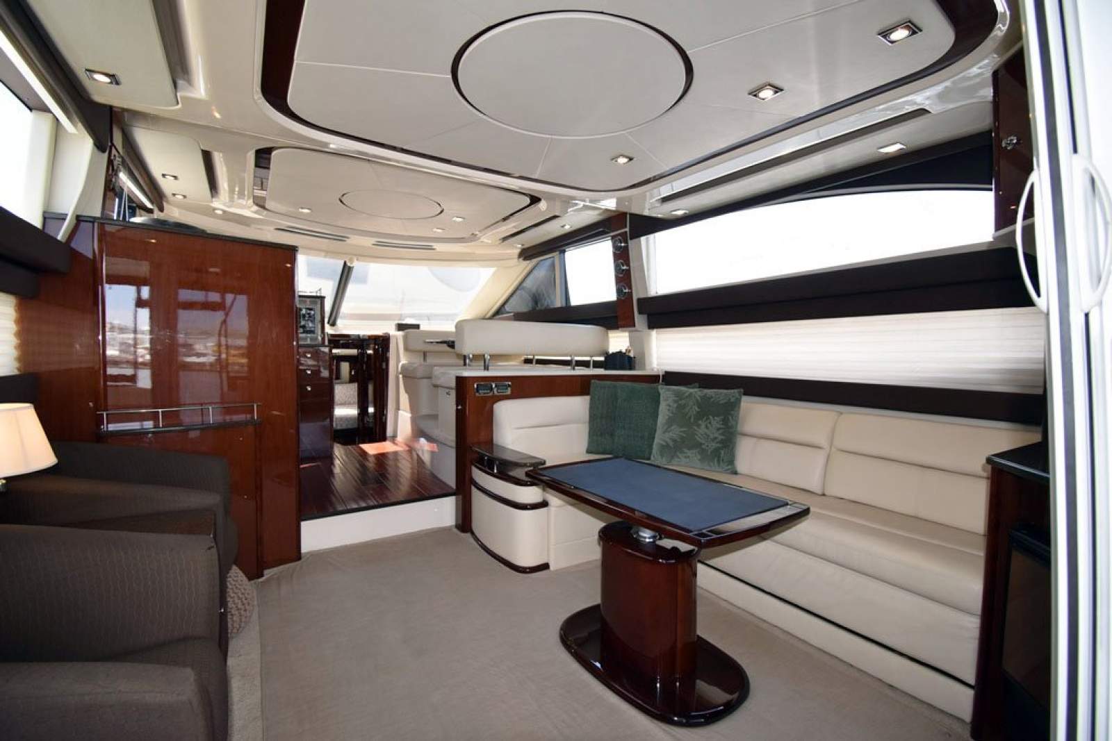 Meridian 441 Flybridge - SOLD