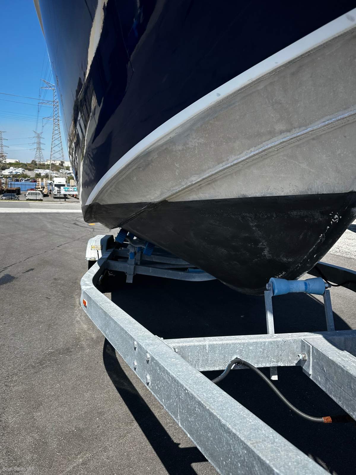 Gospel 7.5 Centre Cab Plate Mercury 300 Hp Verado 94.6 Hours Trailer