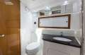 Caribbean 40 Flybridge Cruiser