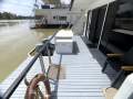 Slice Of Heaven -Two Deck Four Queen Bed Houseboat