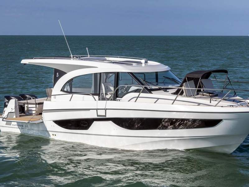 Beneteau Antares 11 OB Coupe