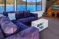 H2O Houseboat Holiday Home on Lake Eildon:H2O on Lake Eildon