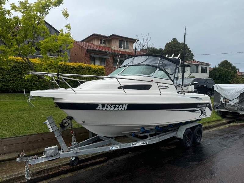 Haines Hunter 600 Classic - Offshore Motor still under warrenty