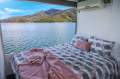 WOW Houseboat Holiday Home on Lake Eildon:WOW on Lake Eildon