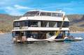 WOW Houseboat Holiday Home on Lake Eildon:WOW on Lake Eildon