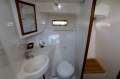 Riviera 33 Flybridge - Island master berth, modern interior