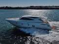 Riviera 5800 Sport Yacht