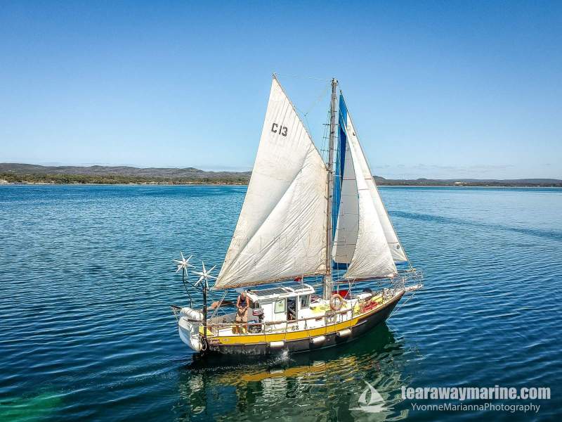 Motor Sailer/ Treasure Hunter