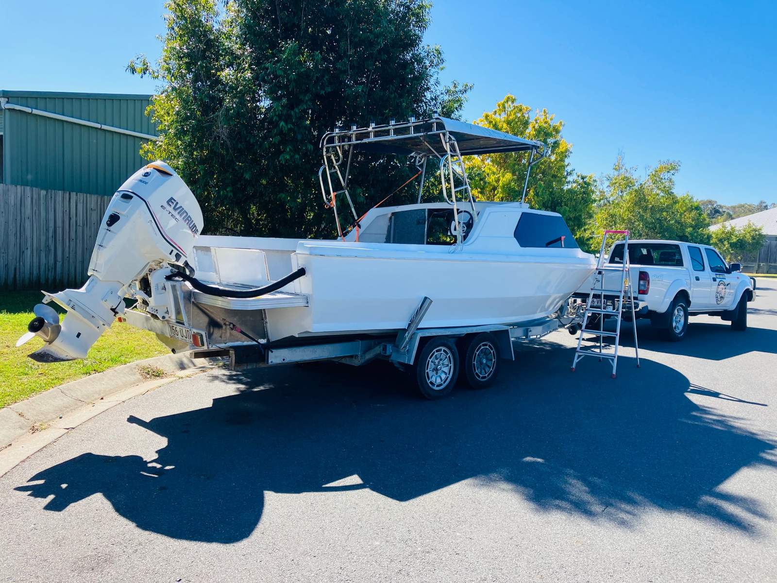 Caribbean Commodore 6m half cab