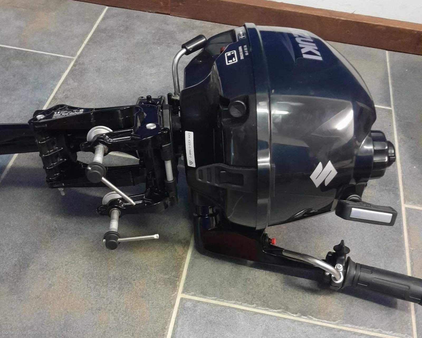2.5 HP Suzuki DF2.5