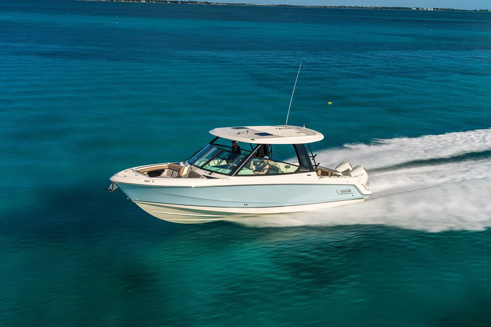 New Boston Whaler 330 Vantage Dual Console Bowrider