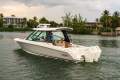 Boston Whaler 330 Vantage Dual Console Bowrider