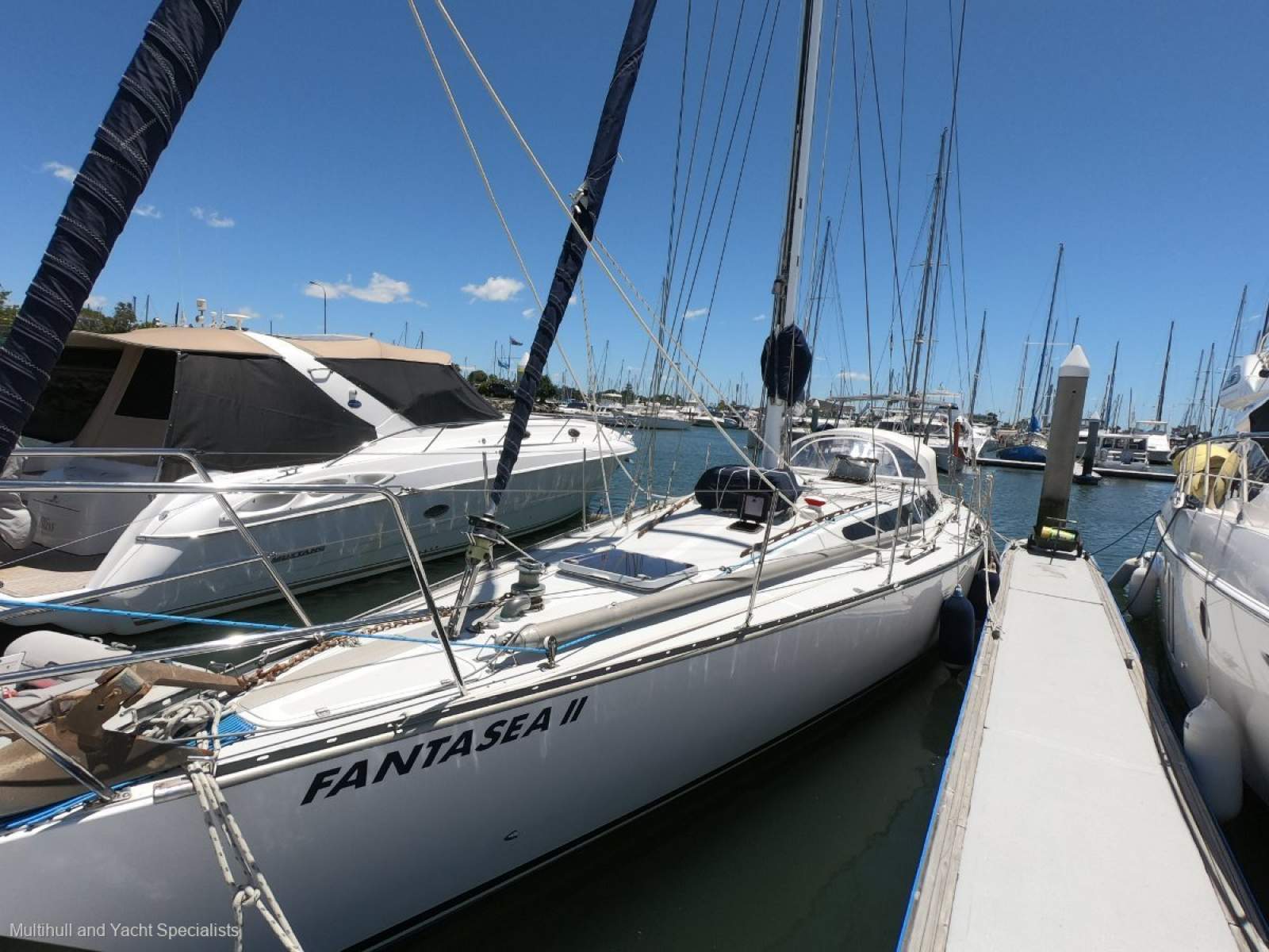Adams Carina 44 Centreboard Yacht:Port Bow