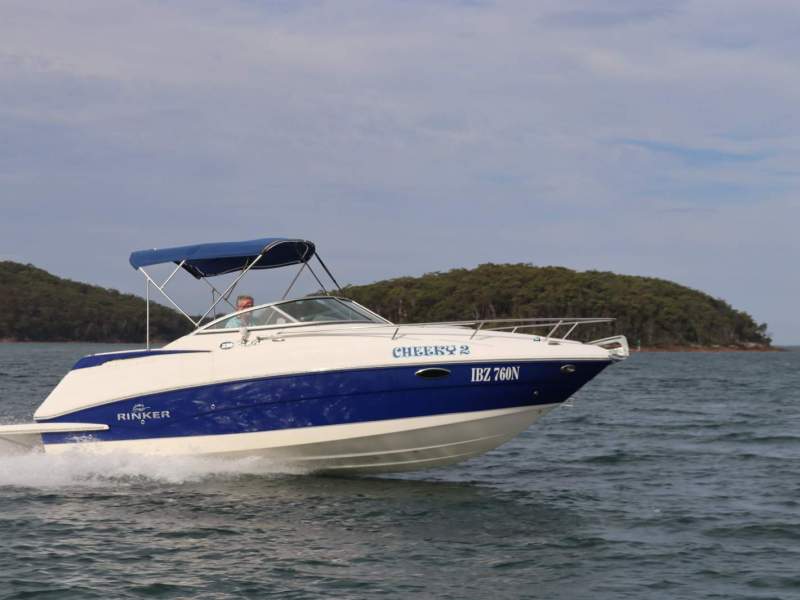 Rinker 230 Atlantic Cuddy