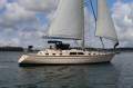 Island Packet 485