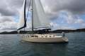 Island Packet 485