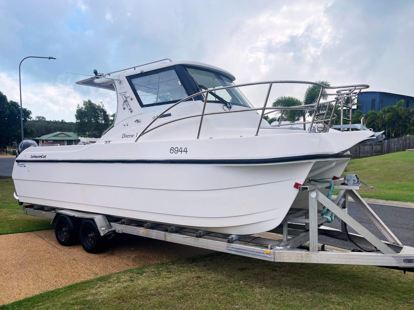 Used Leisurecat 8000 Sportsfisher 2c Amsa Charter Boat & Tow Vehicle