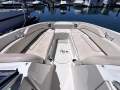 Sea Ray 260 Sundeck Bowrider - Your All-in-One Day Cruiser!
