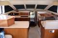 Meridian 381 Sedan Bridge - Your Gateway to Relaxed Cruising!