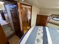 Meridian 381 Sedan Bridge - Your Gateway to Relaxed Cruising!