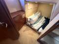 Meridian 381 Sedan Bridge - Your Gateway to Relaxed Cruising!