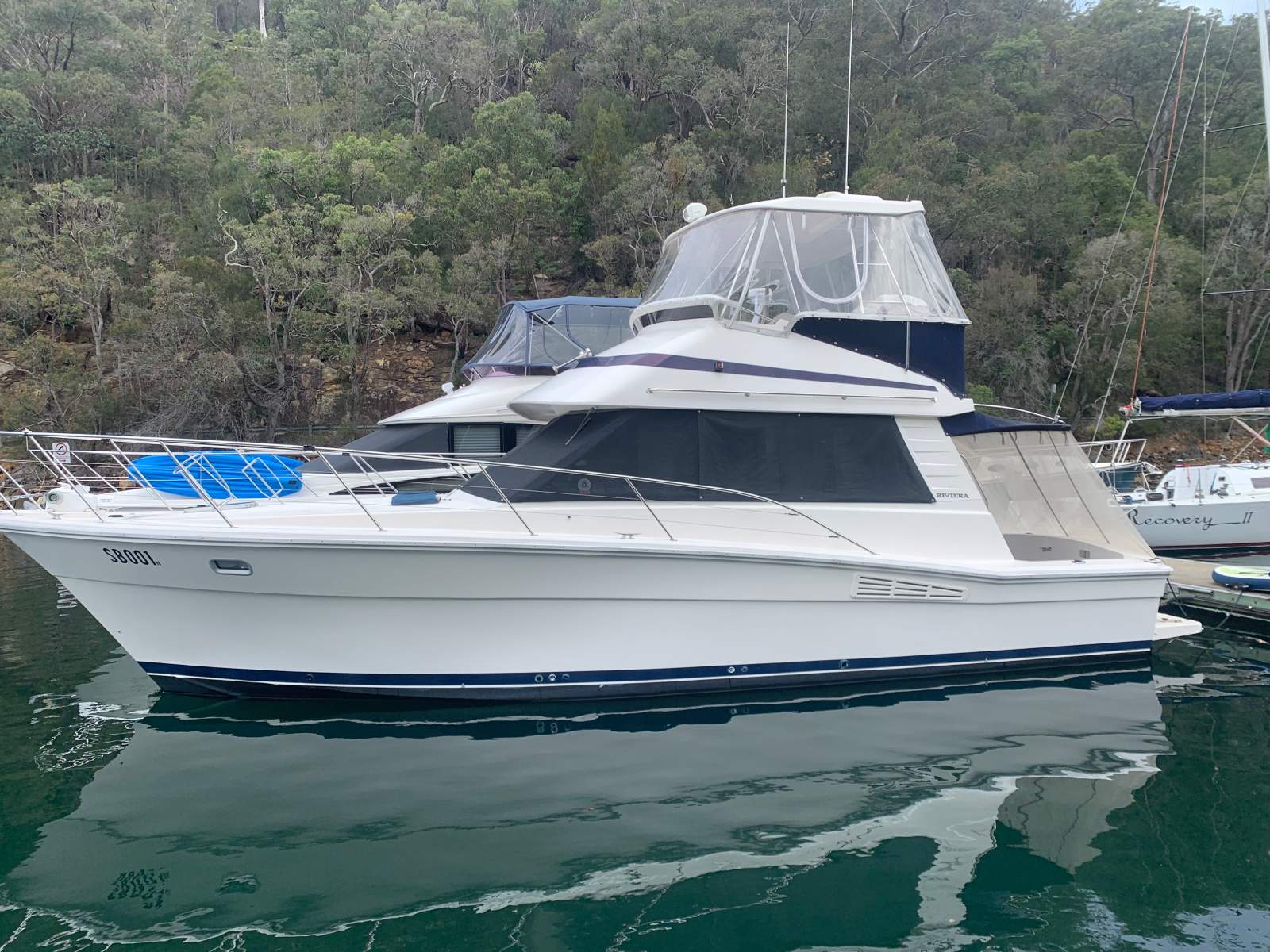 Riviera 35 Open Flybridge