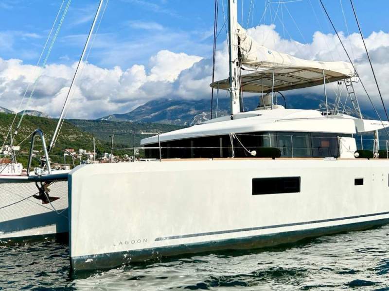 Lagoon 52 Flybridge