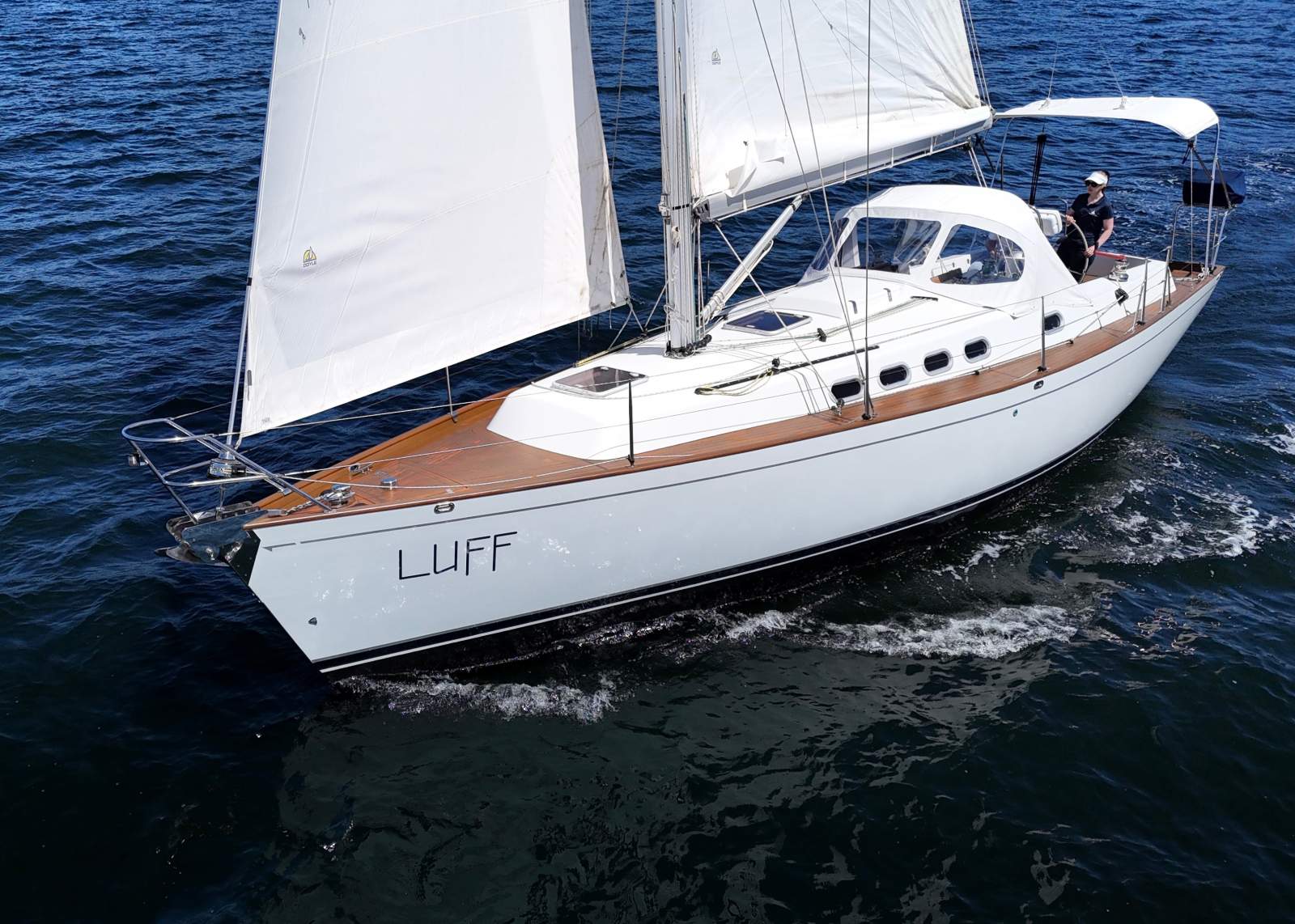 Van De Stadt Helena 38 SUPERBLY BUILT, CAPABLE AND COMFORTABLE CRUISER