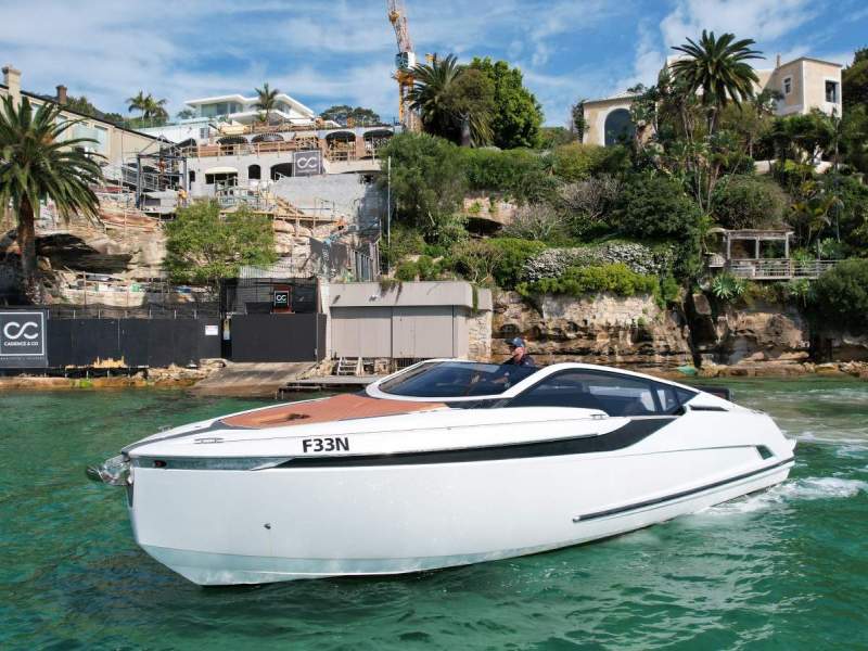 Fairline F-Line 33