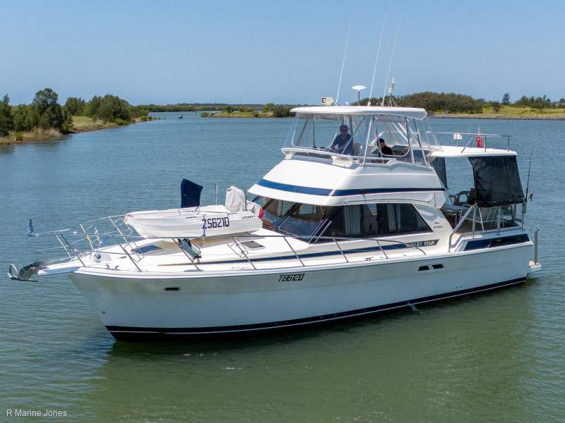 Riviera 40 Aft Cabin