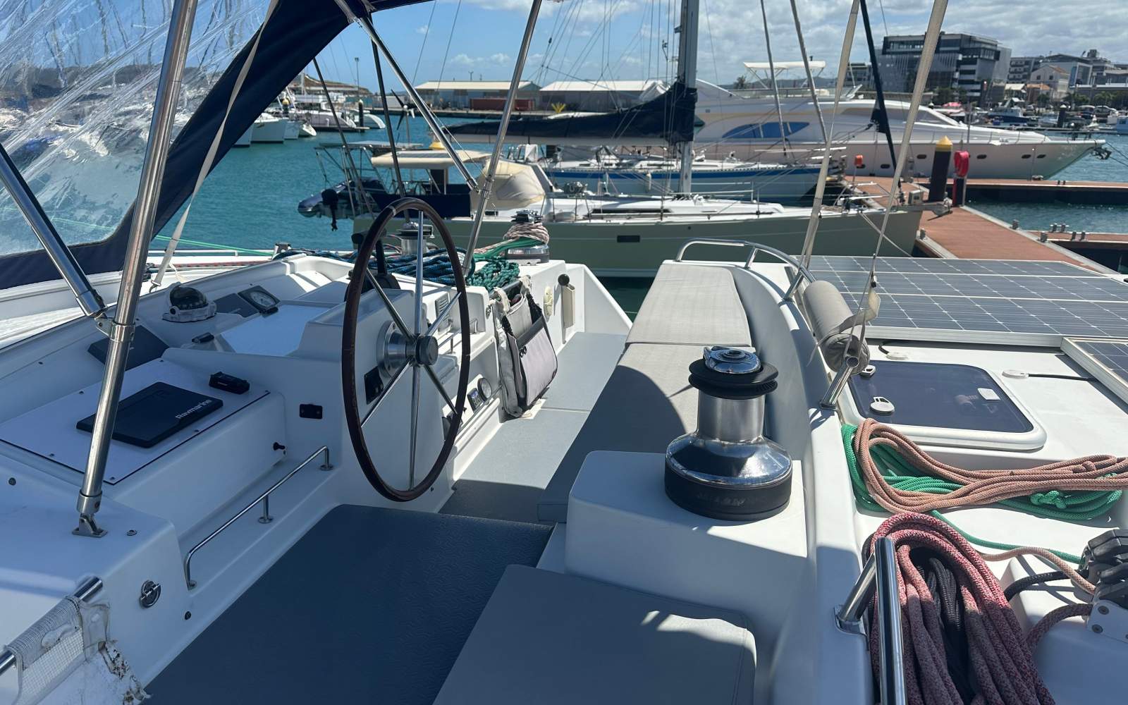 Lagoon 500