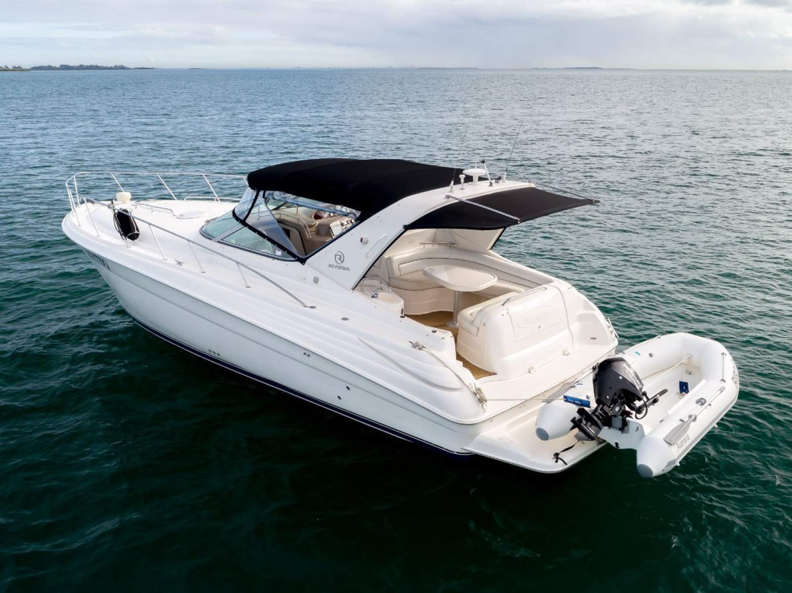 Riviera M370 Sports Cruiser