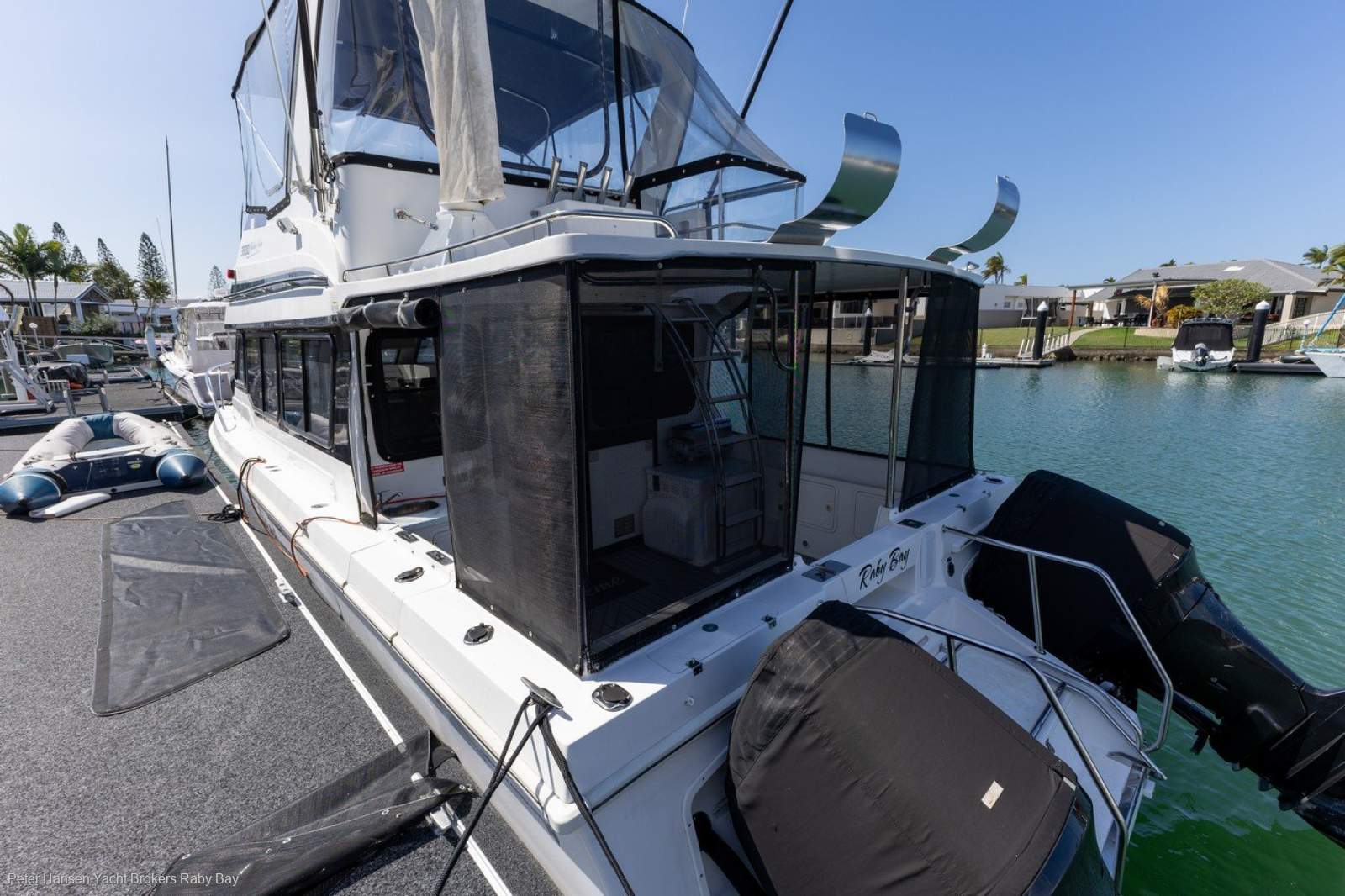Powercat 3800 Flybridge